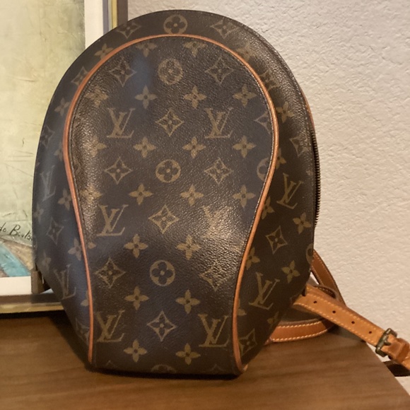 Authentic Louis Vuitton Monogram Ellipse Backpack - Picture 9 of 11